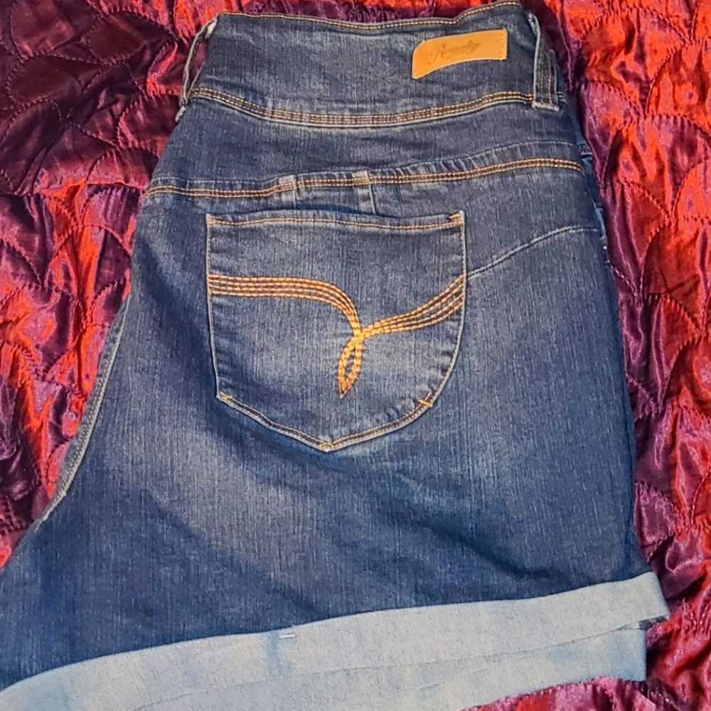 Royalty for Me size 22W dark blue denim shorts
